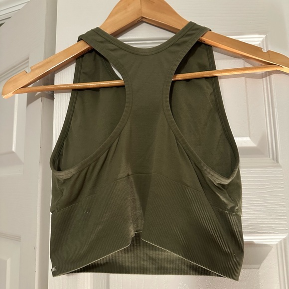 Victoria’s Secret Pink Sport Bras - Picture 4 of 4